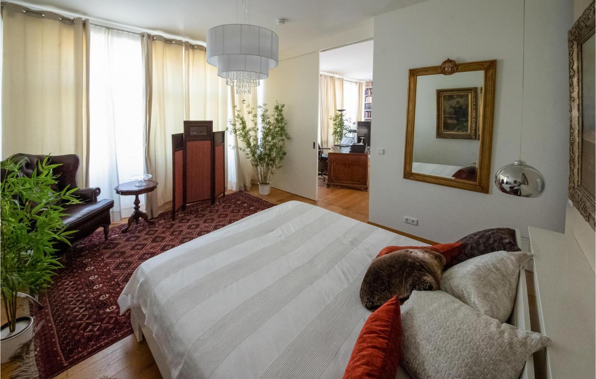 Holiday-Business Residence Тауфкирхен Экстерьер фото